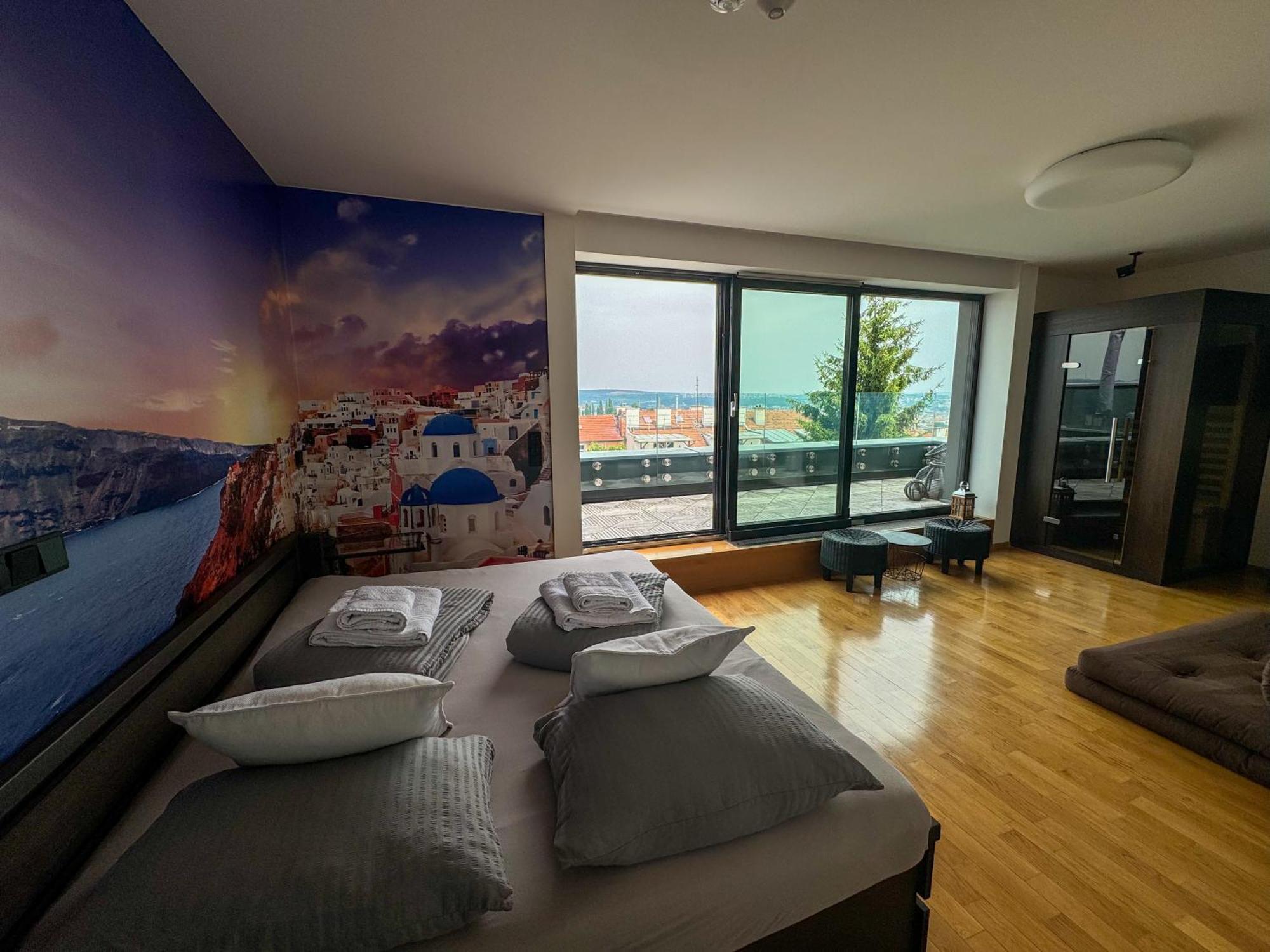 Apartman Se Saunou A Terasou S Vyhledem Na Brünn Exterior foto