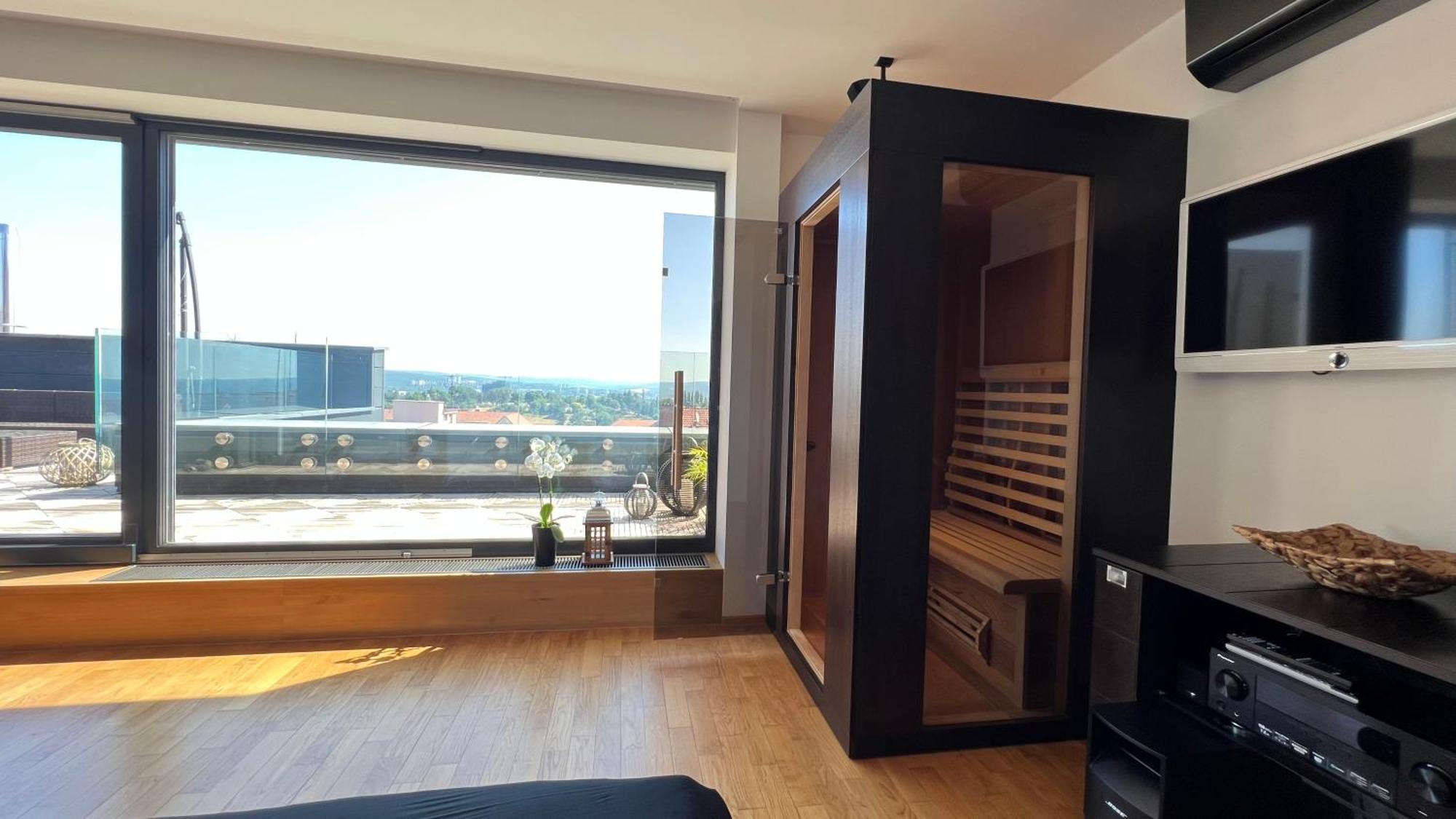 Apartman Se Saunou A Terasou S Vyhledem Na Brünn Exterior foto